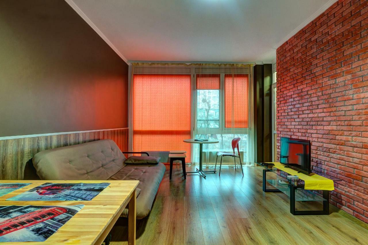 Apartments Near Shevchenko Boulevard Kiev Luaran gambar