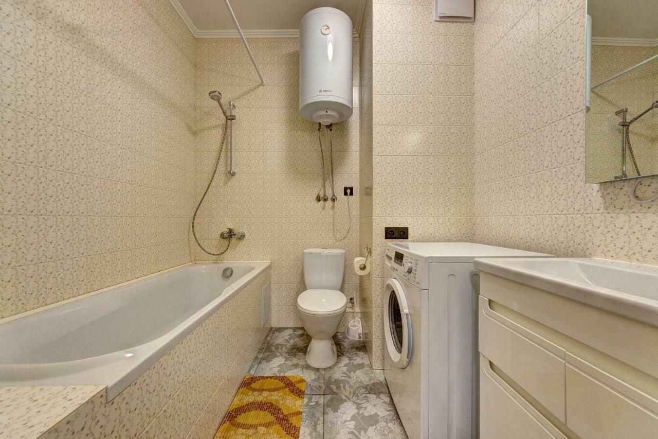 Apartments Near Shevchenko Boulevard Kiev Luaran gambar